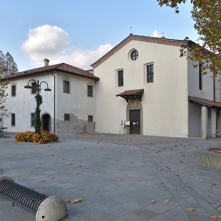 Hotel Monastero Del Lavello คาโลซิโอคอร์เต ภายนอก รูปภาพ